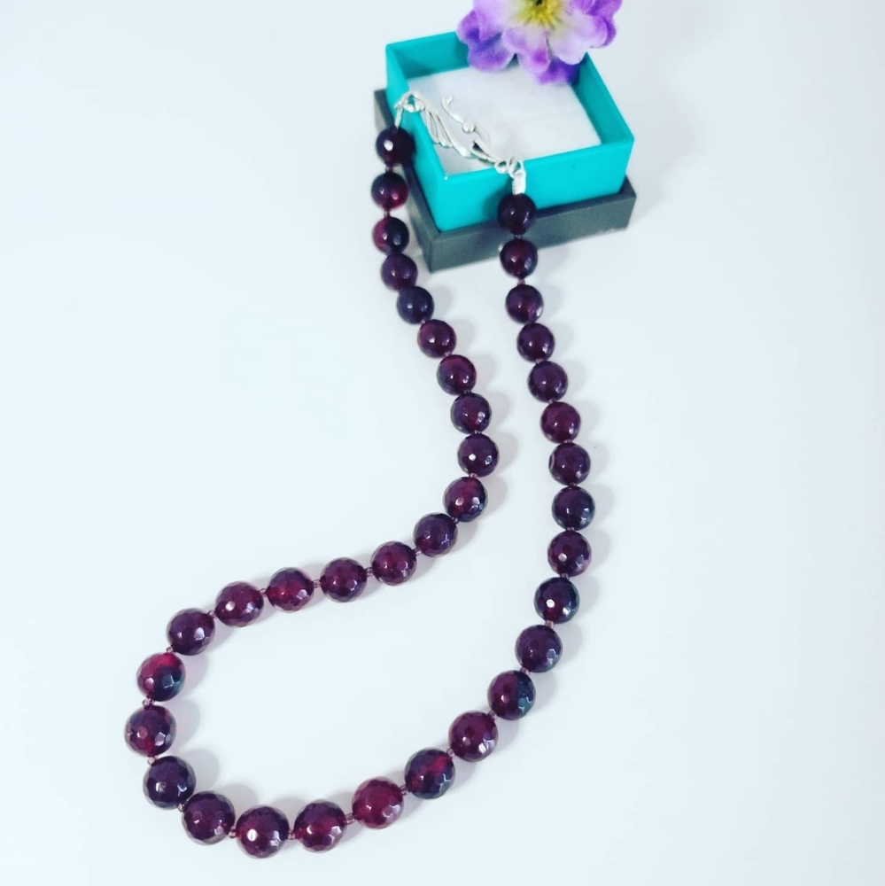 Ruby Quartz faceted beads necklace